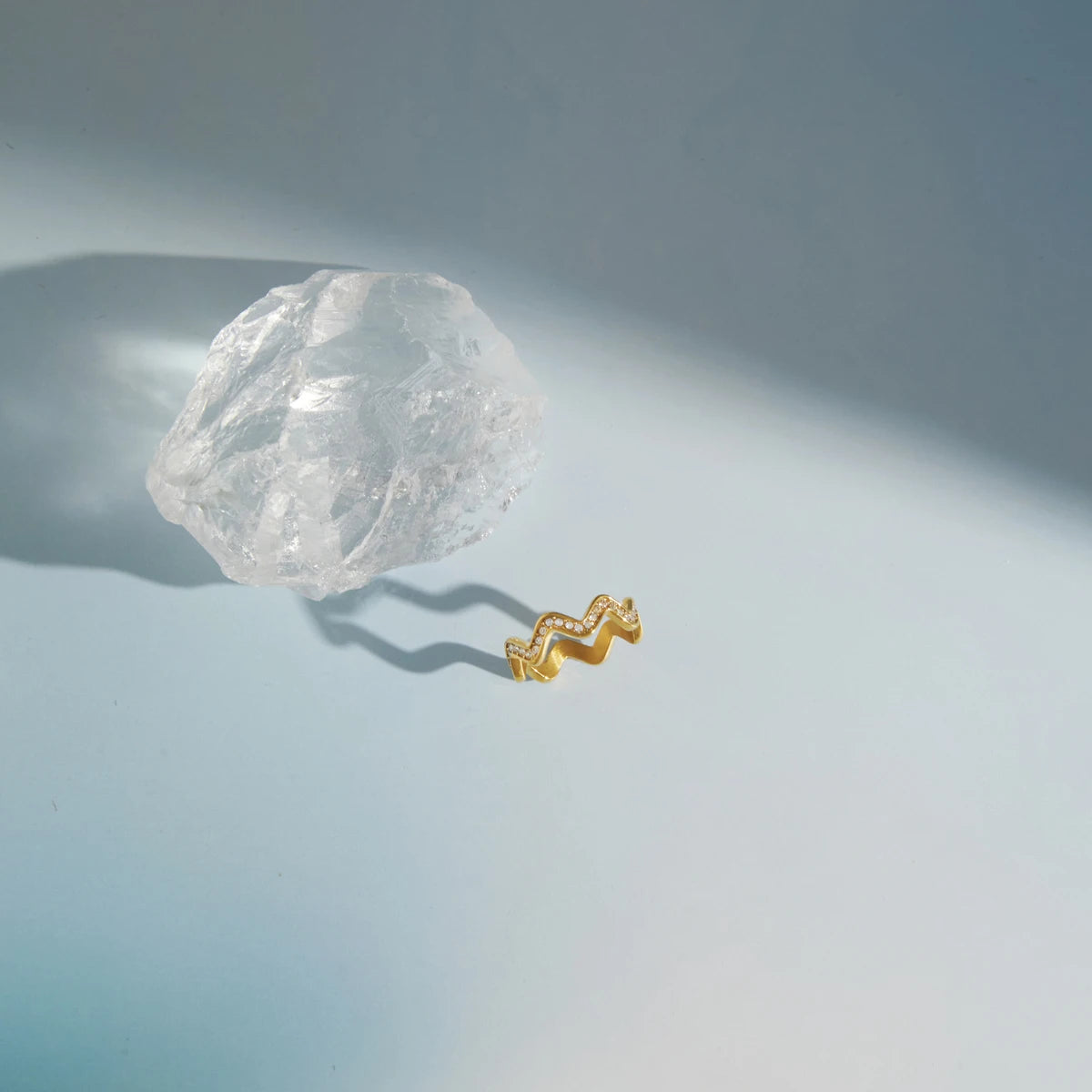 Kika Delicate Irregular Wave Design Ring