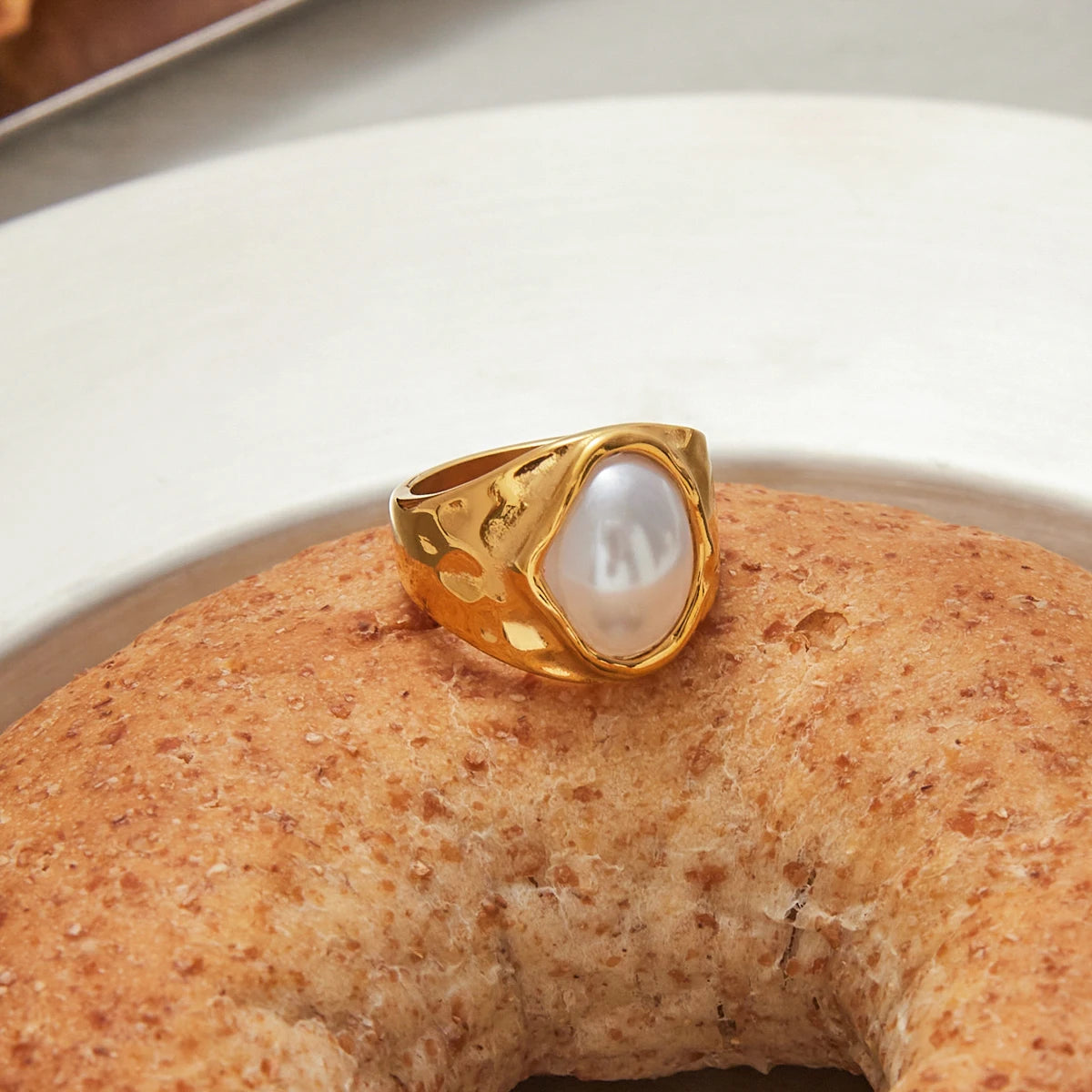 Kika Simple Classic 18K Gold Color Plated Stainless Steel Acrylic Pearl Pattern Ring