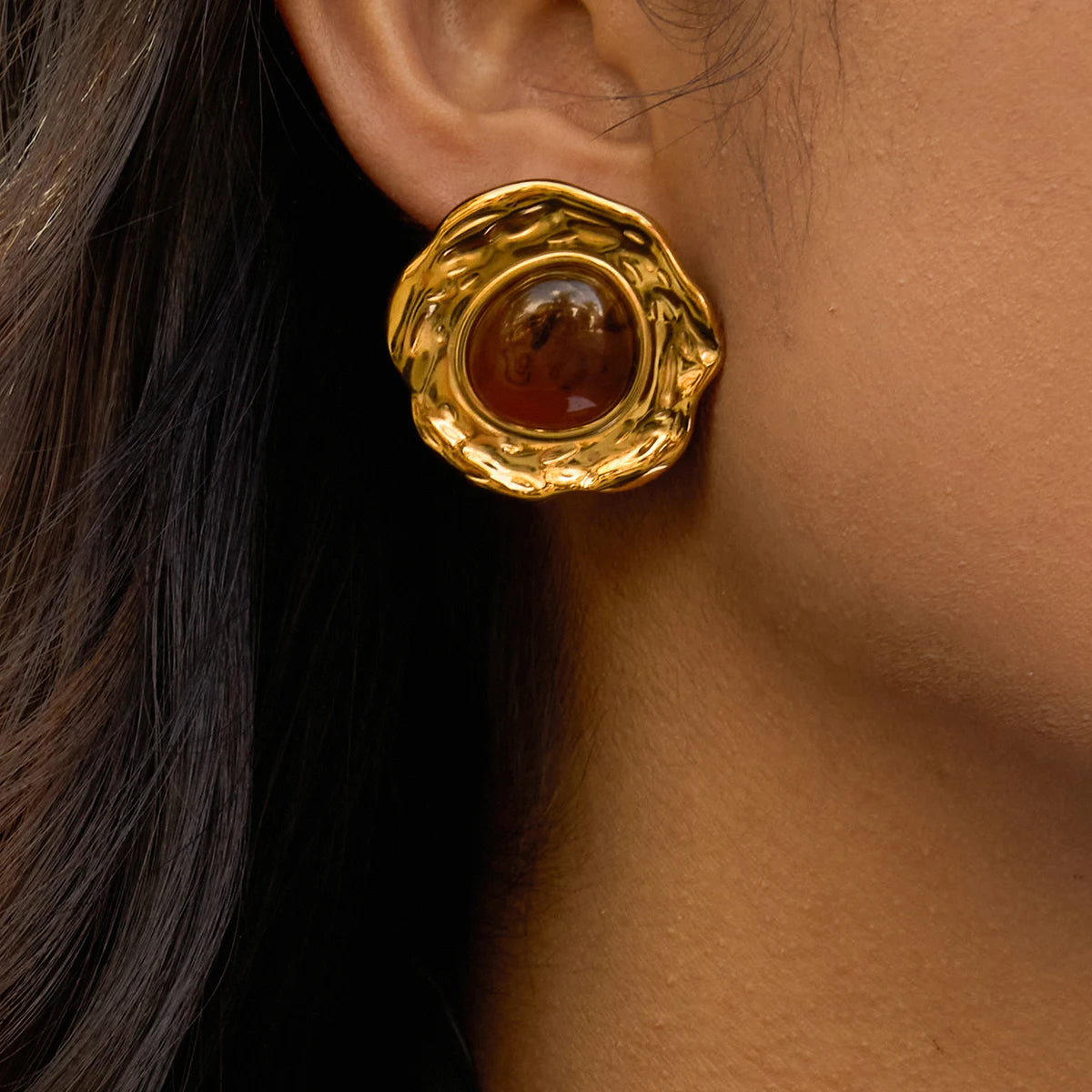 Kika Vintage Hammer Pattern Folded Round Amber Ear Studs 18K Gold Color Plated Stainless Steel