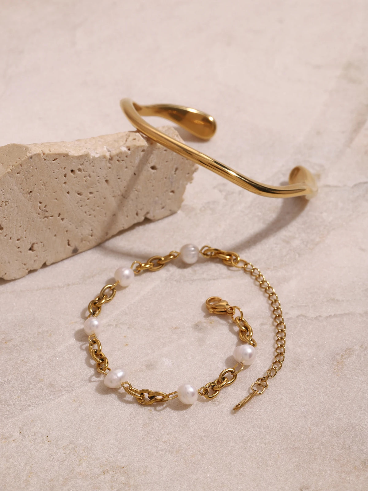 Kika Women's Jewelry Set Pearl Chain Gold Bracelet Adjustable Stackable Bracelet Love Earrings Gift for Her