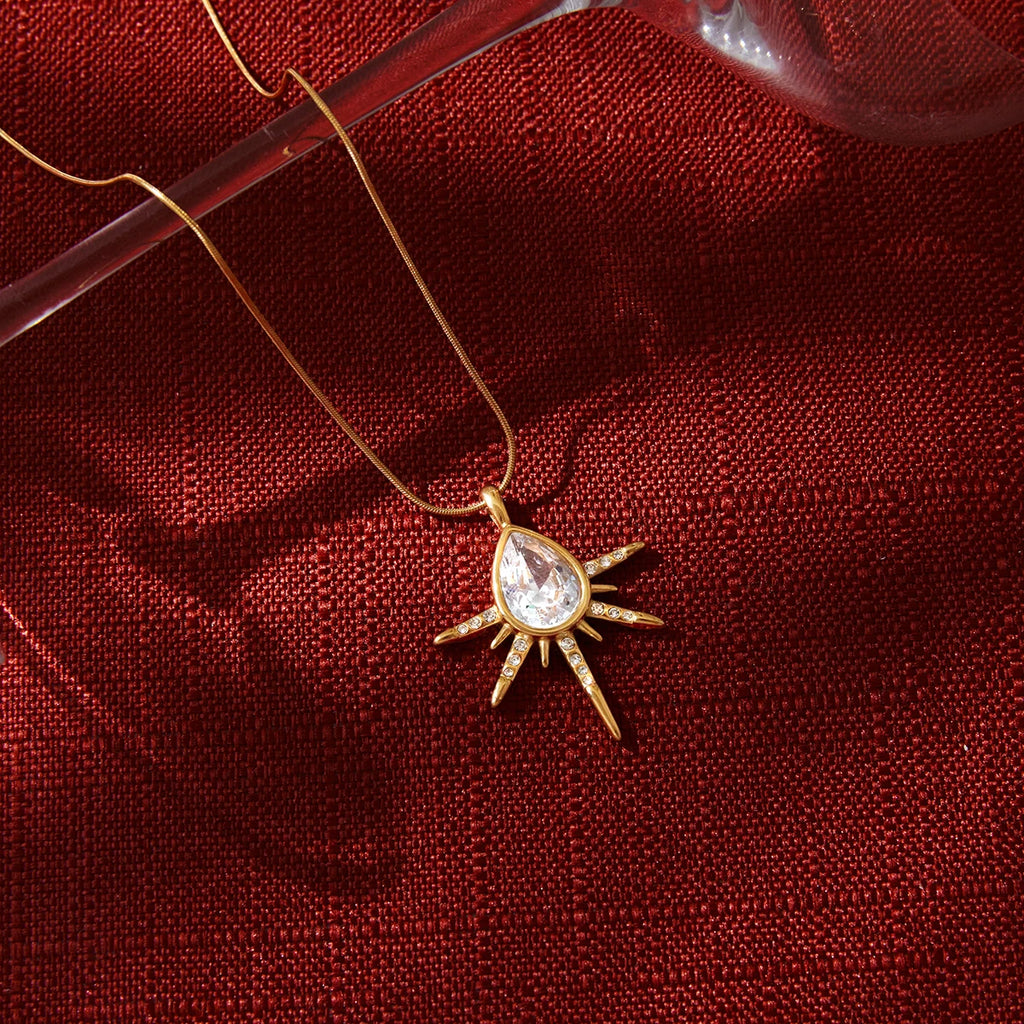 Kika White Drop-Shaped Zircon Star Pendant With Snake Bone Chain