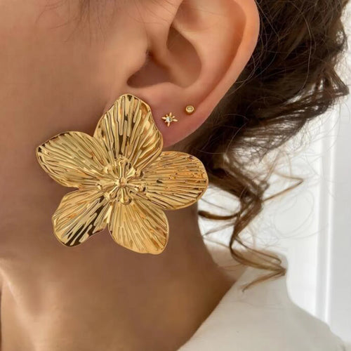 Hypoallergenic Stylish Vintage Flower Stud Earrings Premium