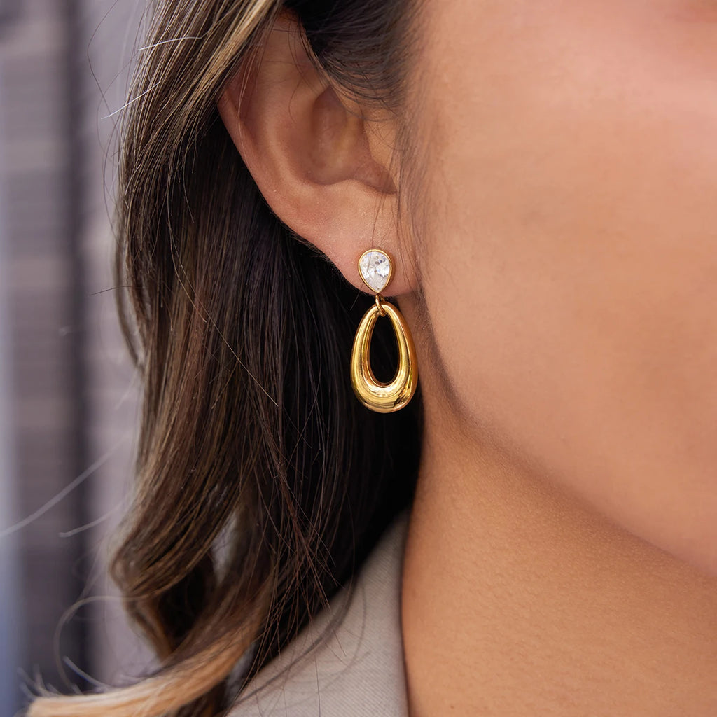 Kika Water Drop Shaped Hollow Pendant Earrings
