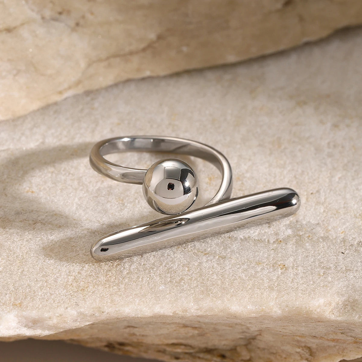 KIKA Chic Stainless Steel 316L Personality Minimalist Classy Ring 18k Gold Color Stylish Unique Finger Jewelry for Women Waterproof