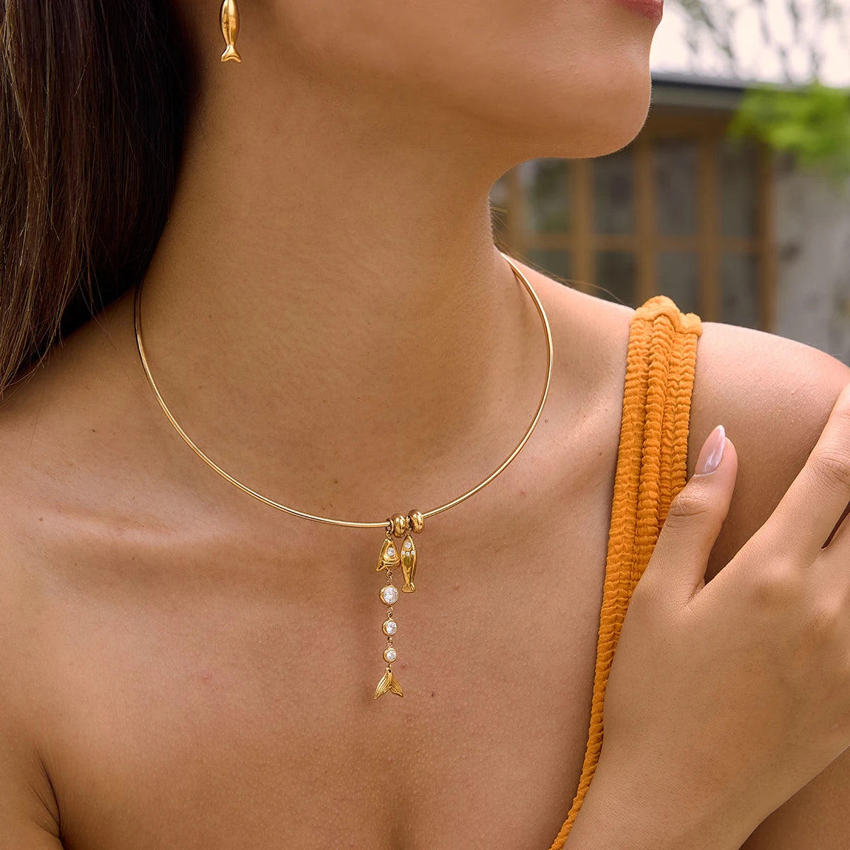 Kika  White Zircon Fish Bone Pendant