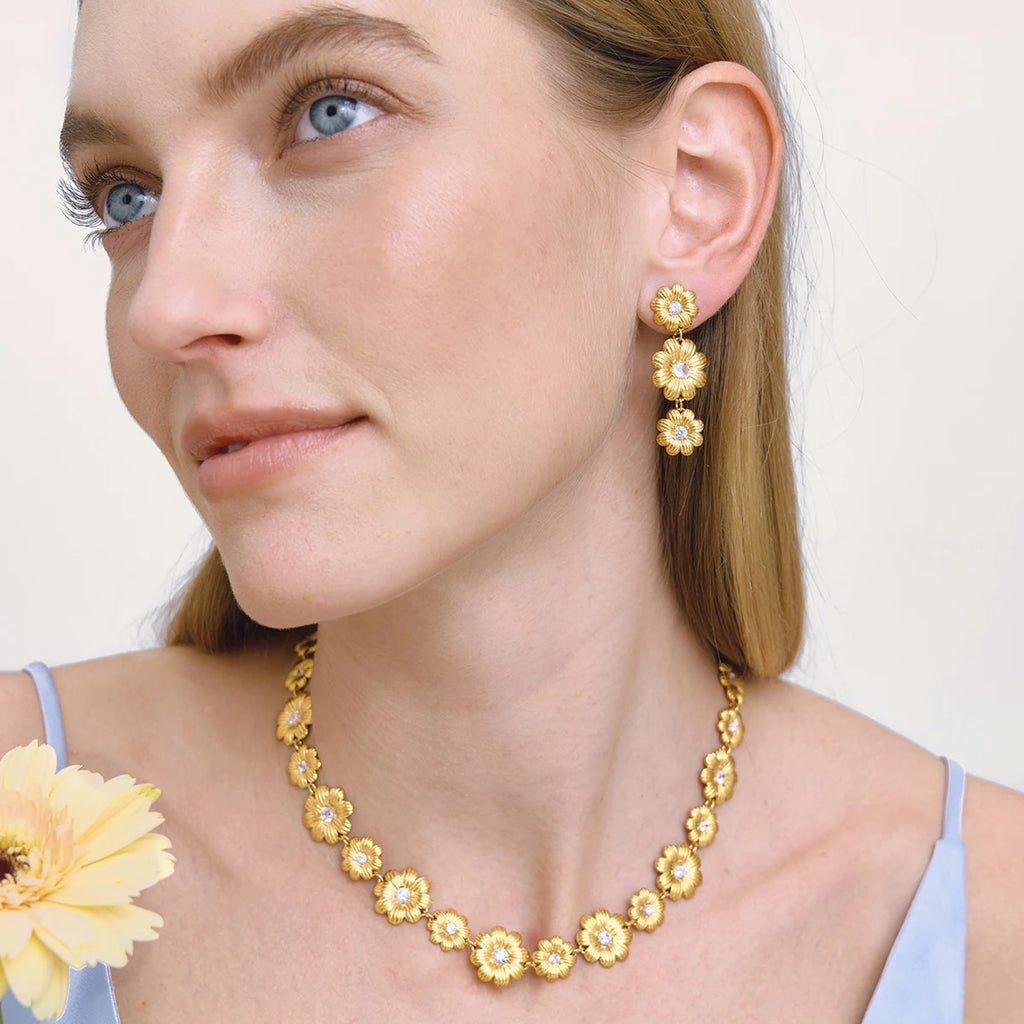 Daisy Flower Necklace Bracelet Earrings With White Zircon Accents