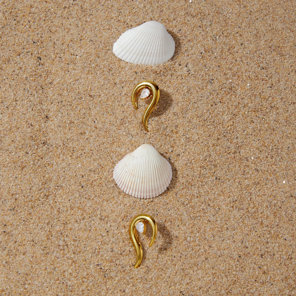 KIKA Delicate Wavy Lines Earrings  PVD Gold Plated Stainless Steel 316L