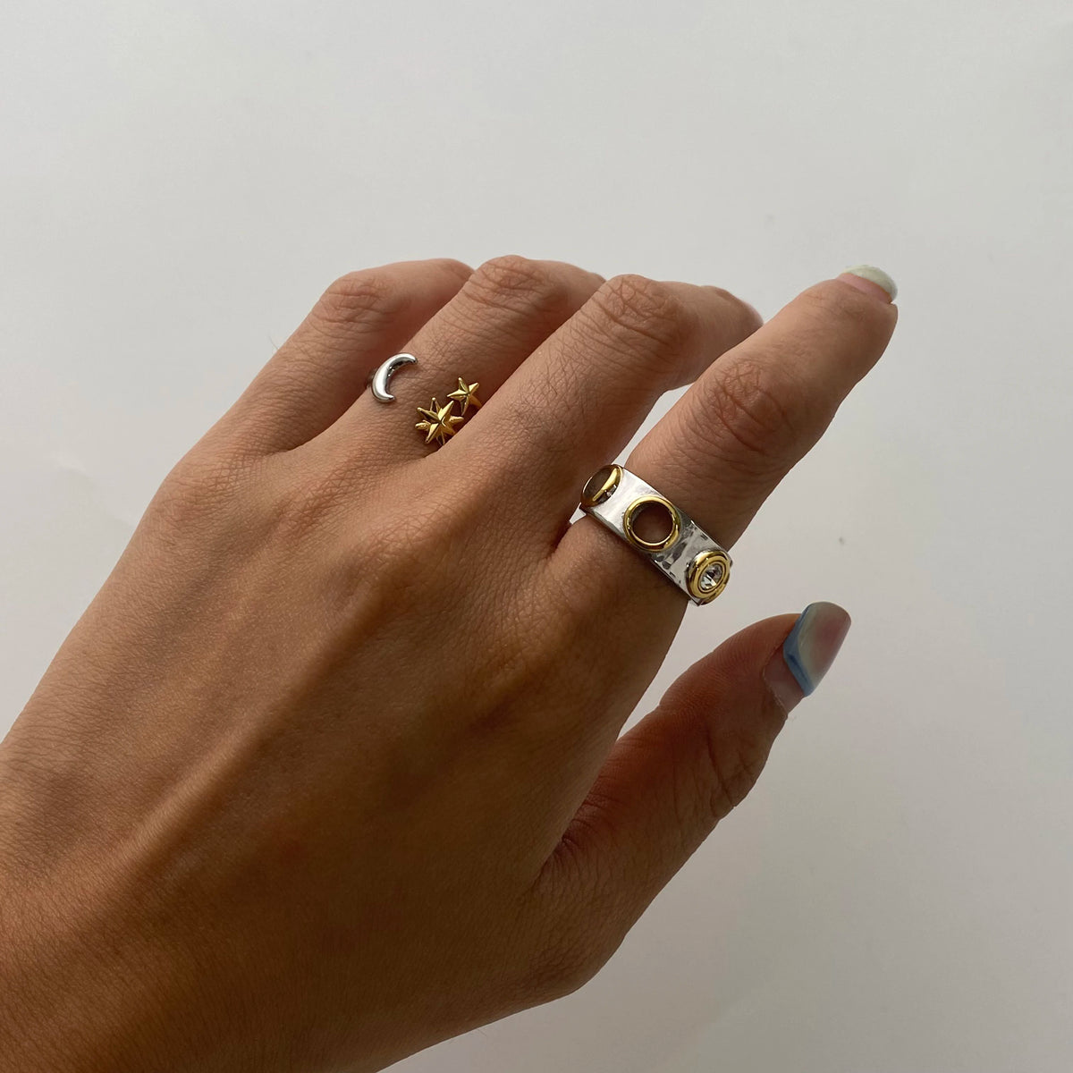 Kika Minimalist 18K Gold Color Plated Stainless Steel Two tone Zircon Ring Round Hollow Stackable Ring Women's Jewelry