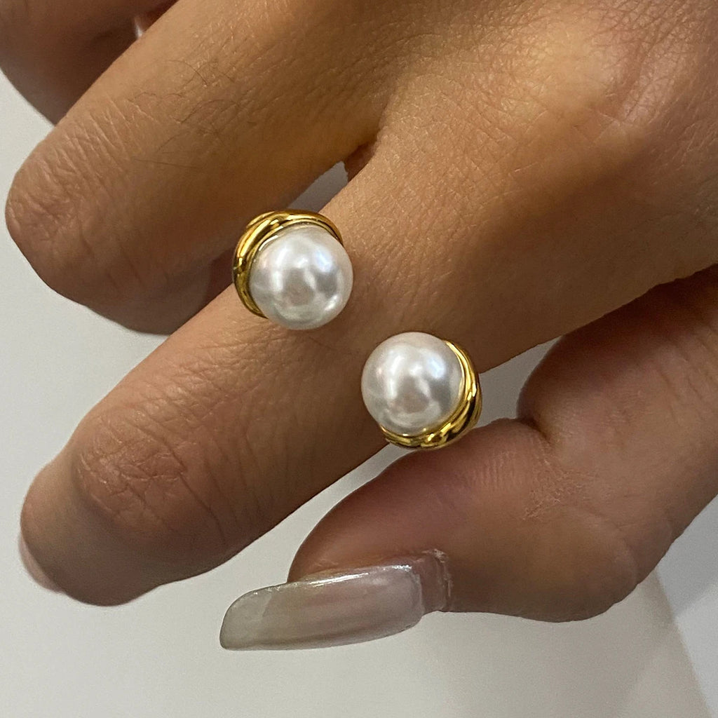 Kika Minimalist 18K Gold Color Plated Stainless Steel Pearl Ring
