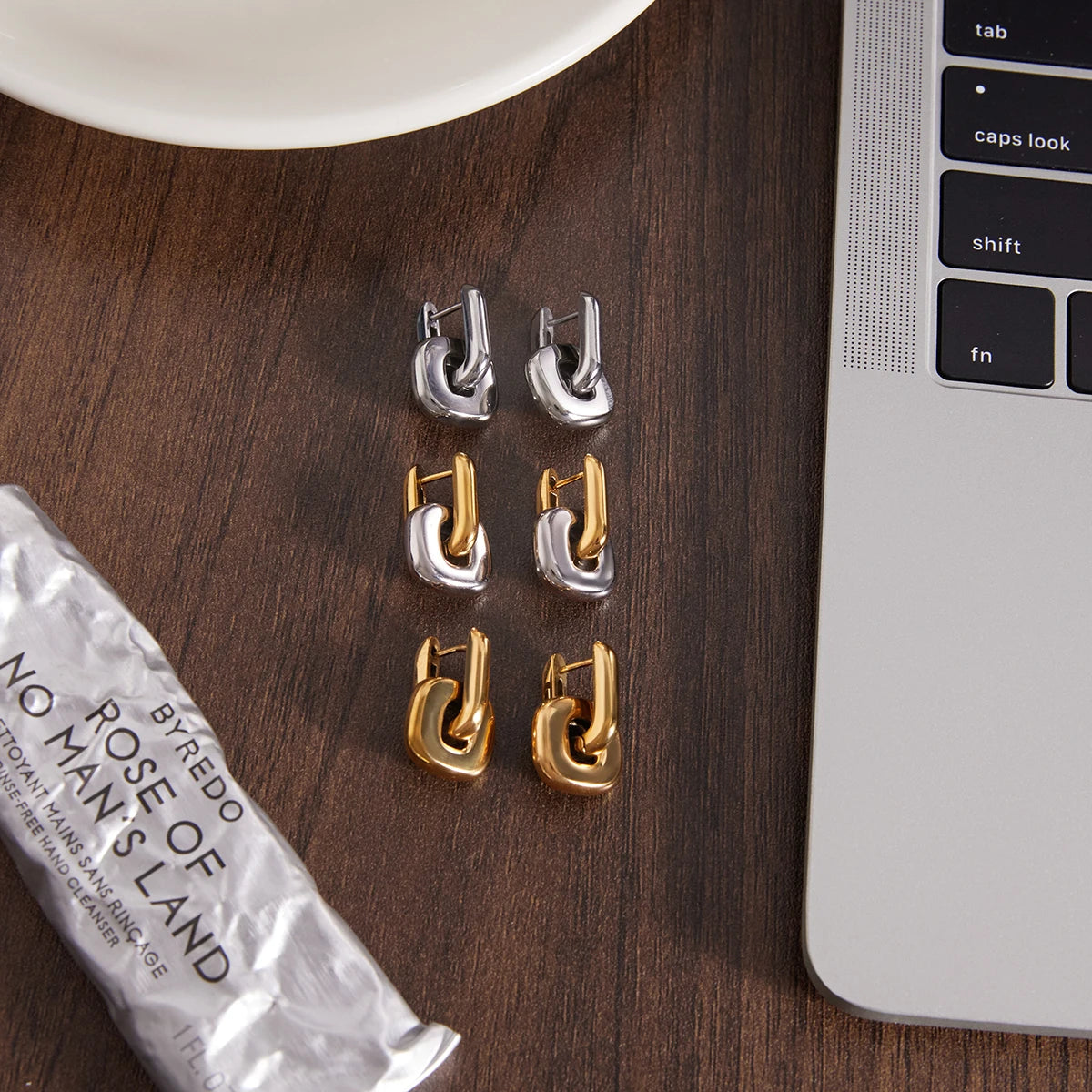 KIKA Minimalist Gold And Silver Color-Block Oval-Shaped Spliced Earrings PVD Gold Plated Stainless Steel 316L