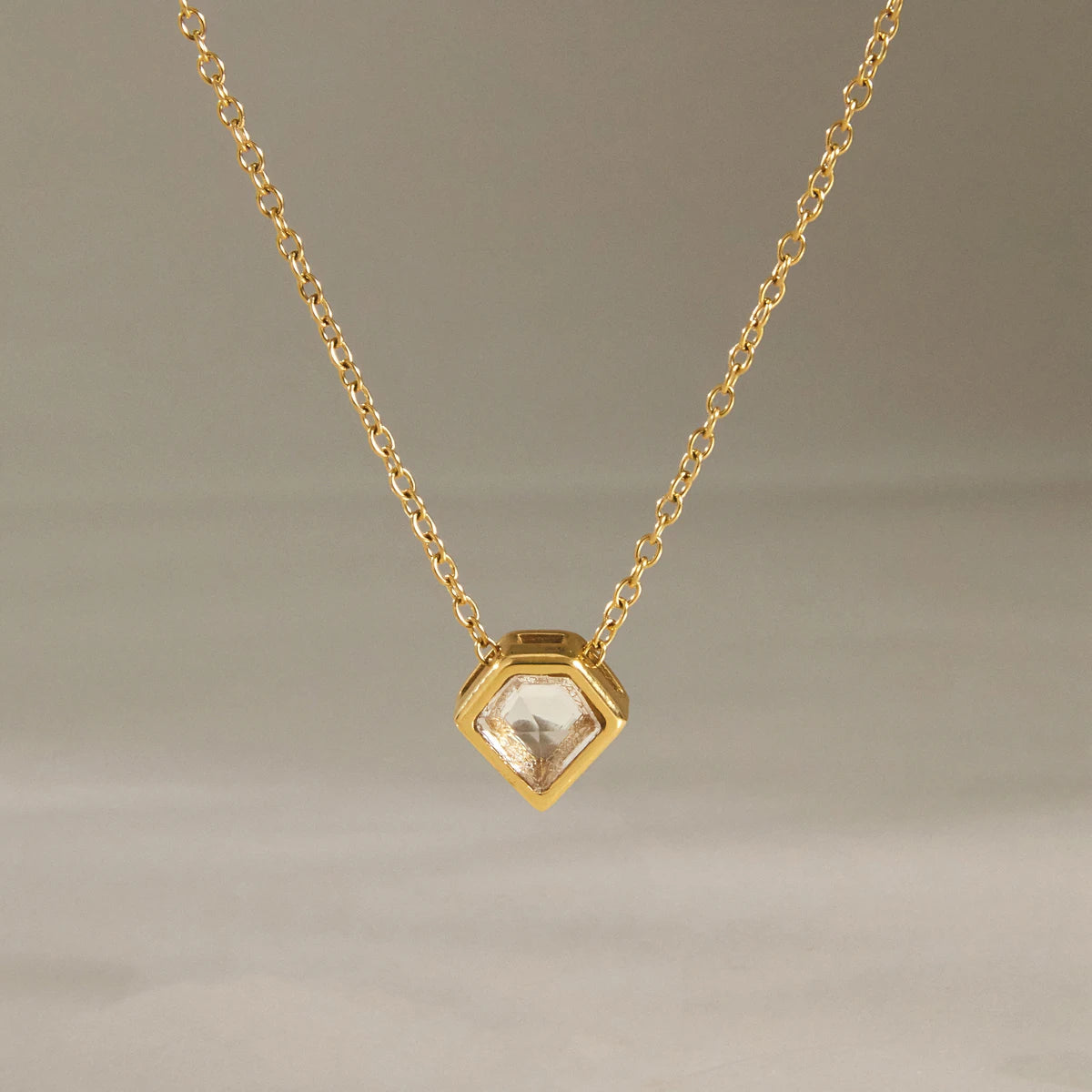 KIKA Classic Geometric Zircon Pendant Necklace PVD Gold Plated Stainless Steel 316L