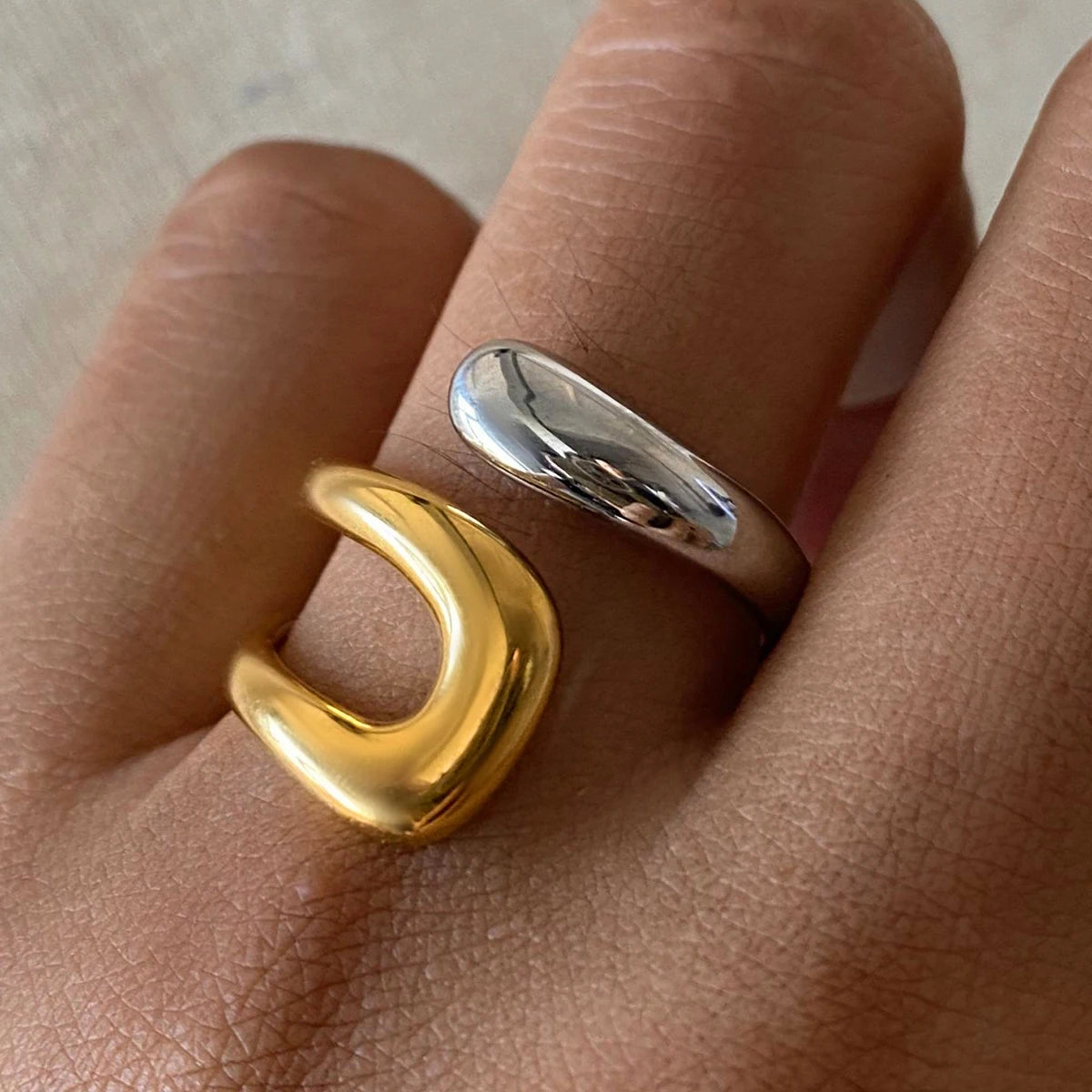 KIKA Stainless Steel Metal Waterproof 18K Gold Thaya Colorblock Cross Asymmetric Open Ring Trendy Jewelry Bagues Pour Femme