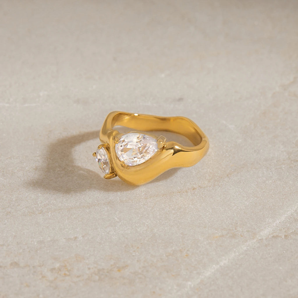 KIKA Minimalist Waterdrop Zircon Wave Ring PVD Plated Stainless Steel 316L