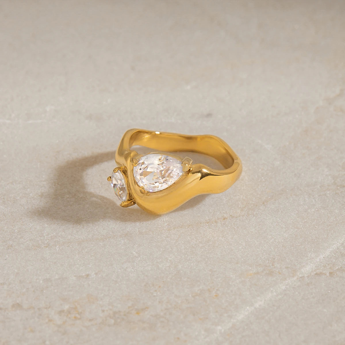 KIKA Minimalist Waterdrop Zircon Wave Ring PVD Plated Stainless Steel 316L