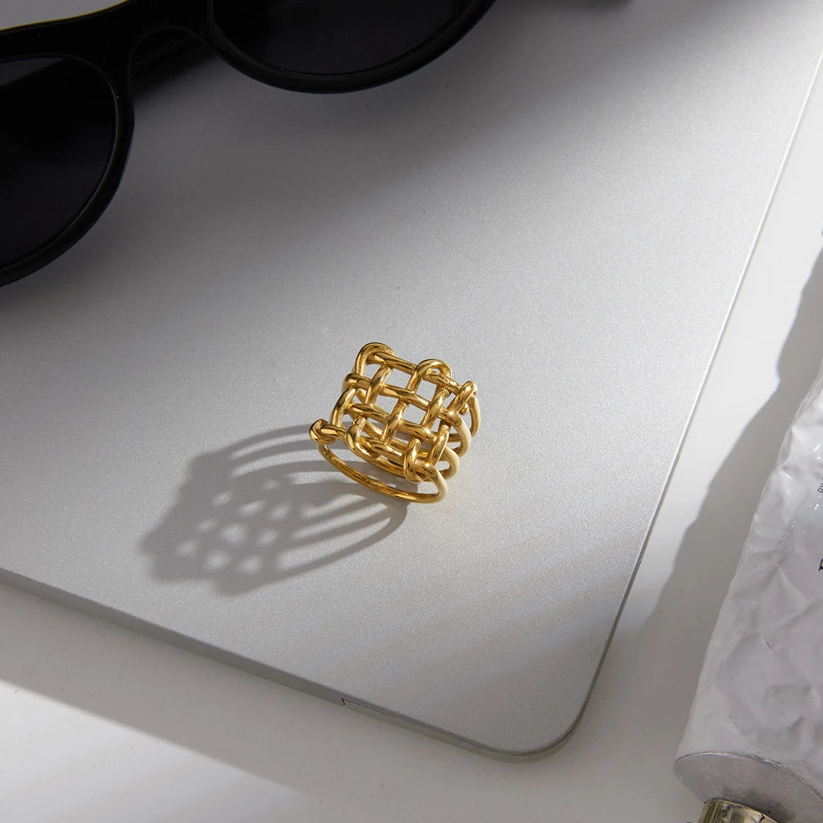 KIKA Minimalist Hollow Mesh Rings PVD Plated Stainless Steel 316L
