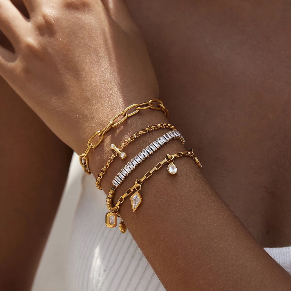 Kika Geometric Zircon Charms Bracelet 18K Gold PVD Plated Stainless Steel Bracelet 316L