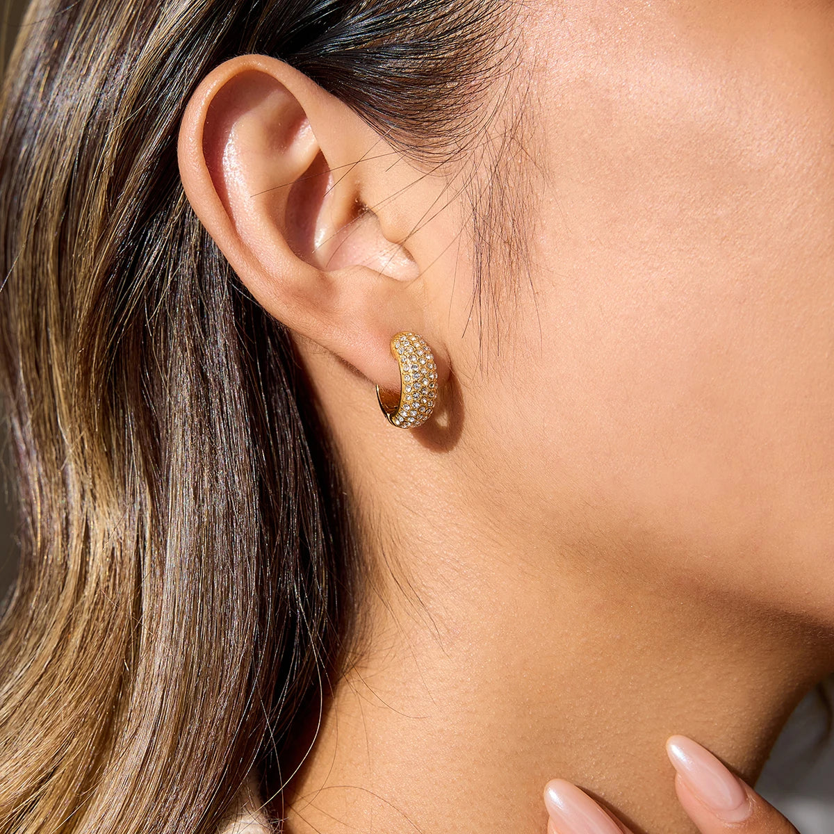 Kika U-shaped Earring With White Rhinestones Earrings