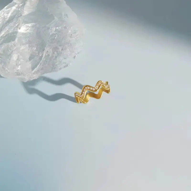 Kika Delicate Irregular Wave Design Ring