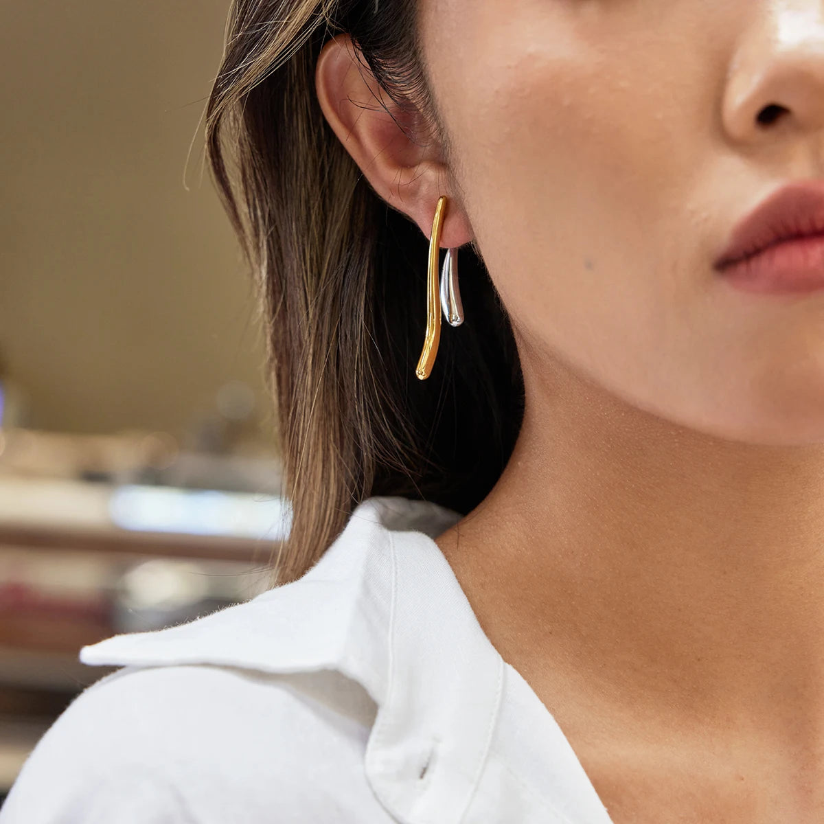 Kika Minimalist Drip Pendant Drop Earrings