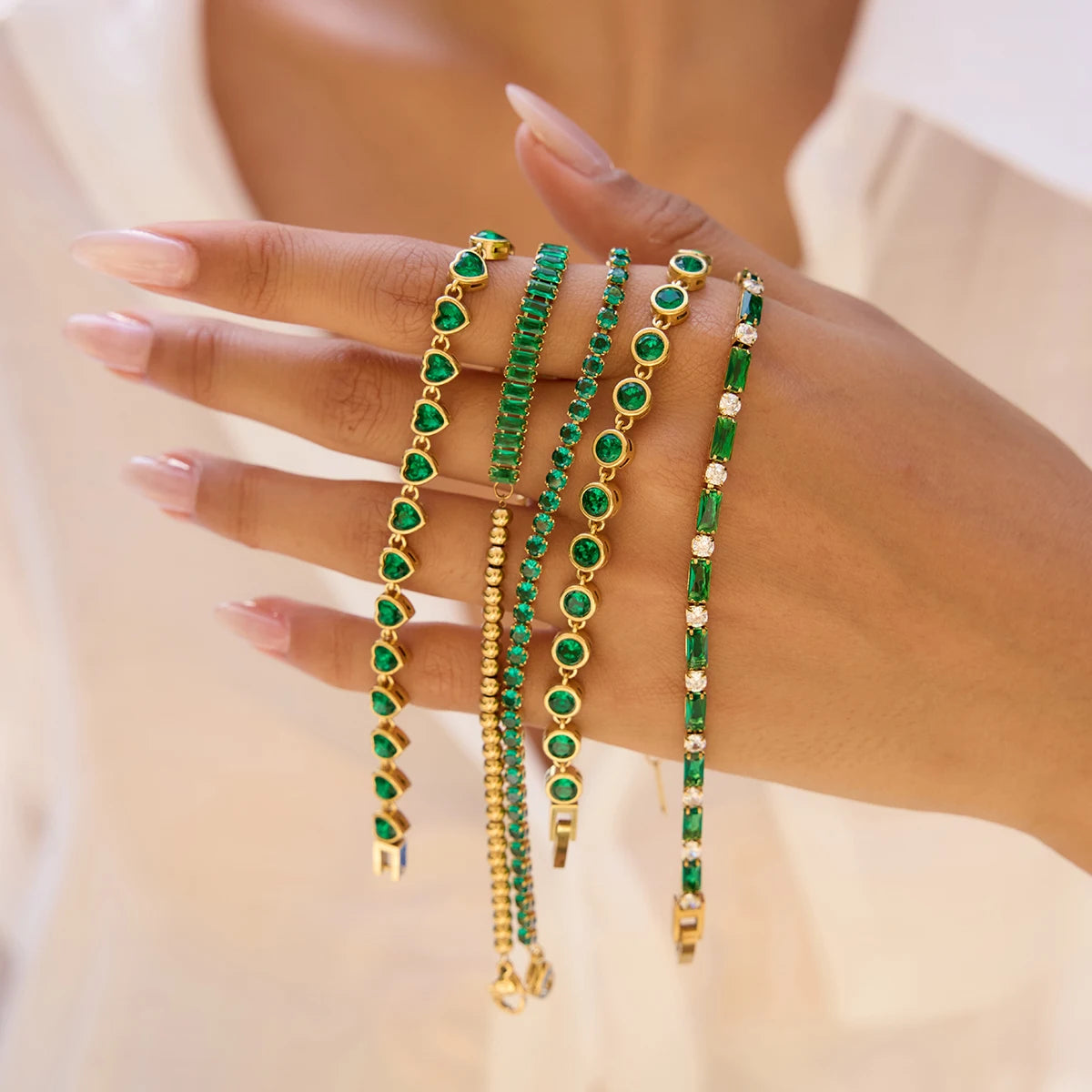 Kika Fashion Trend 18K Gold Color Plated Stainless Steel Rectangular Green Zirconia Chain Bracelet