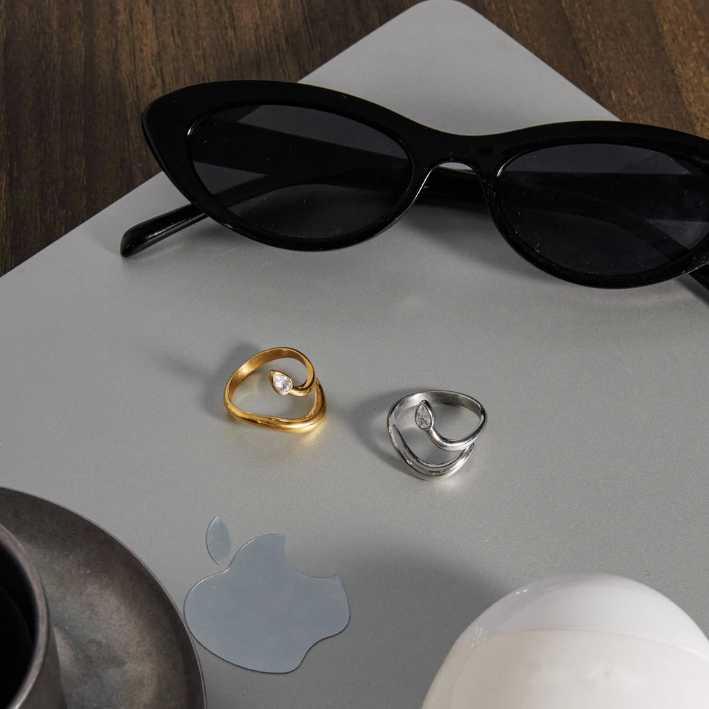 Kika Delicate steel color Snake Shape Double Layered Open Ring