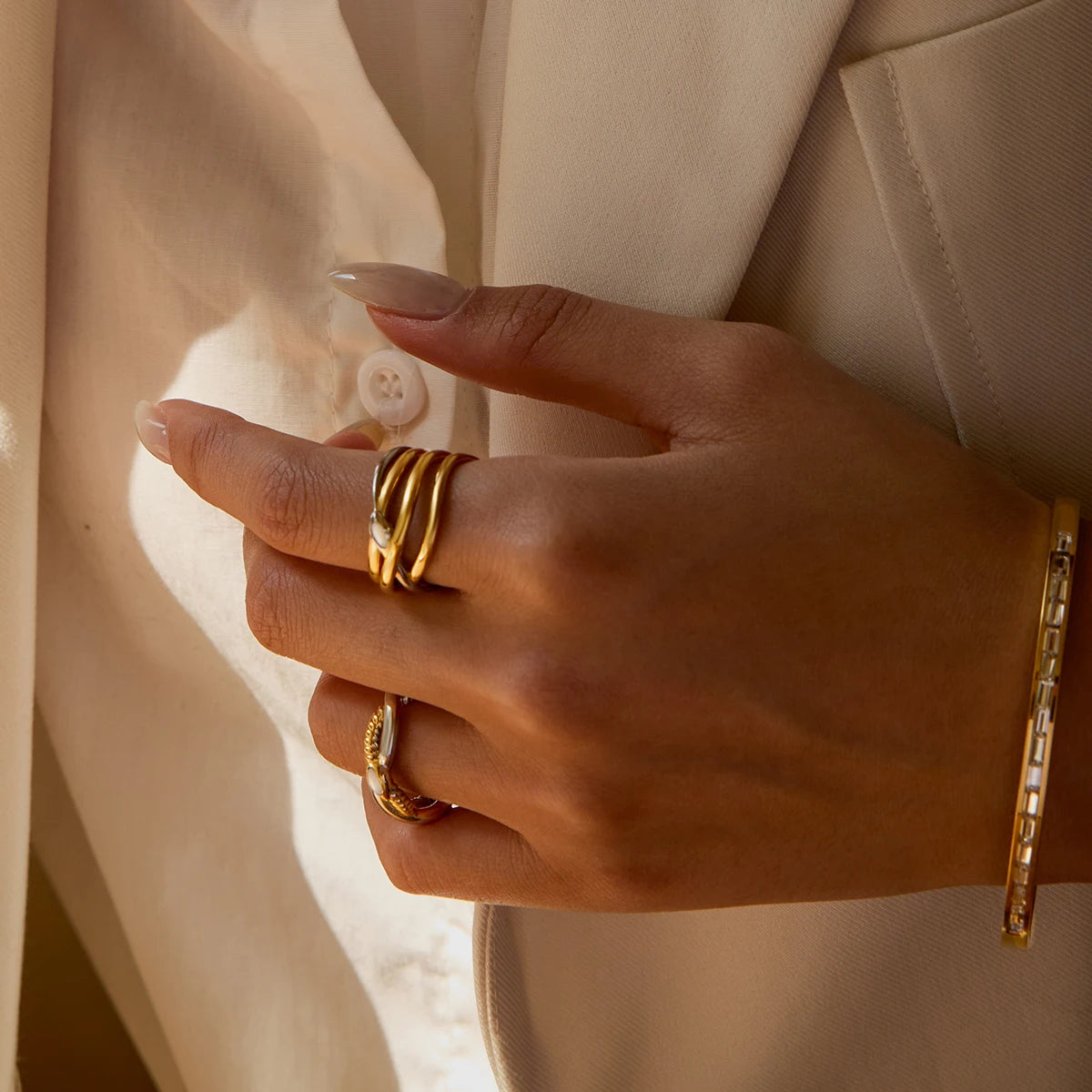 KIKA Minimalist Two Tone Serpentine Ring Stainless Steel 316Le