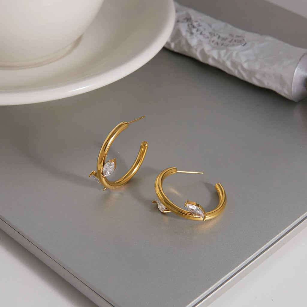 Kika Delicate Zircon C Shape Stud Earrings Minimalist 18K Gold Plated Stainless Steel Earrings 316L