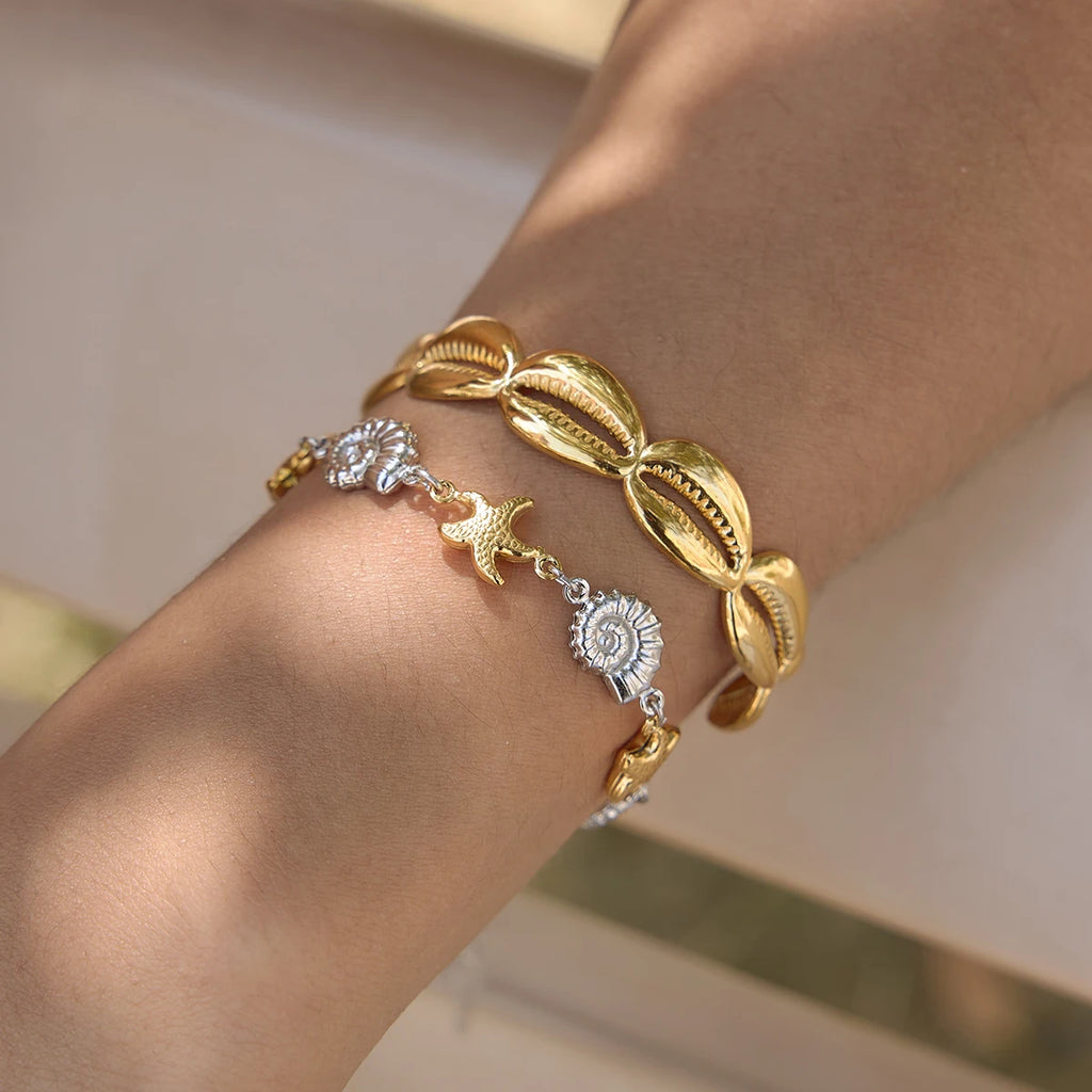 Kika Classic Artificial Tooth Shell Starfish Conch Bracelet