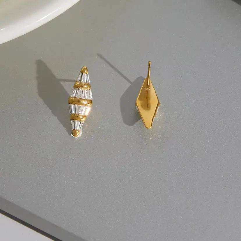 KIKA Delicate Geometric Earrings  PVD Gold Plated Stainless Steel 316L