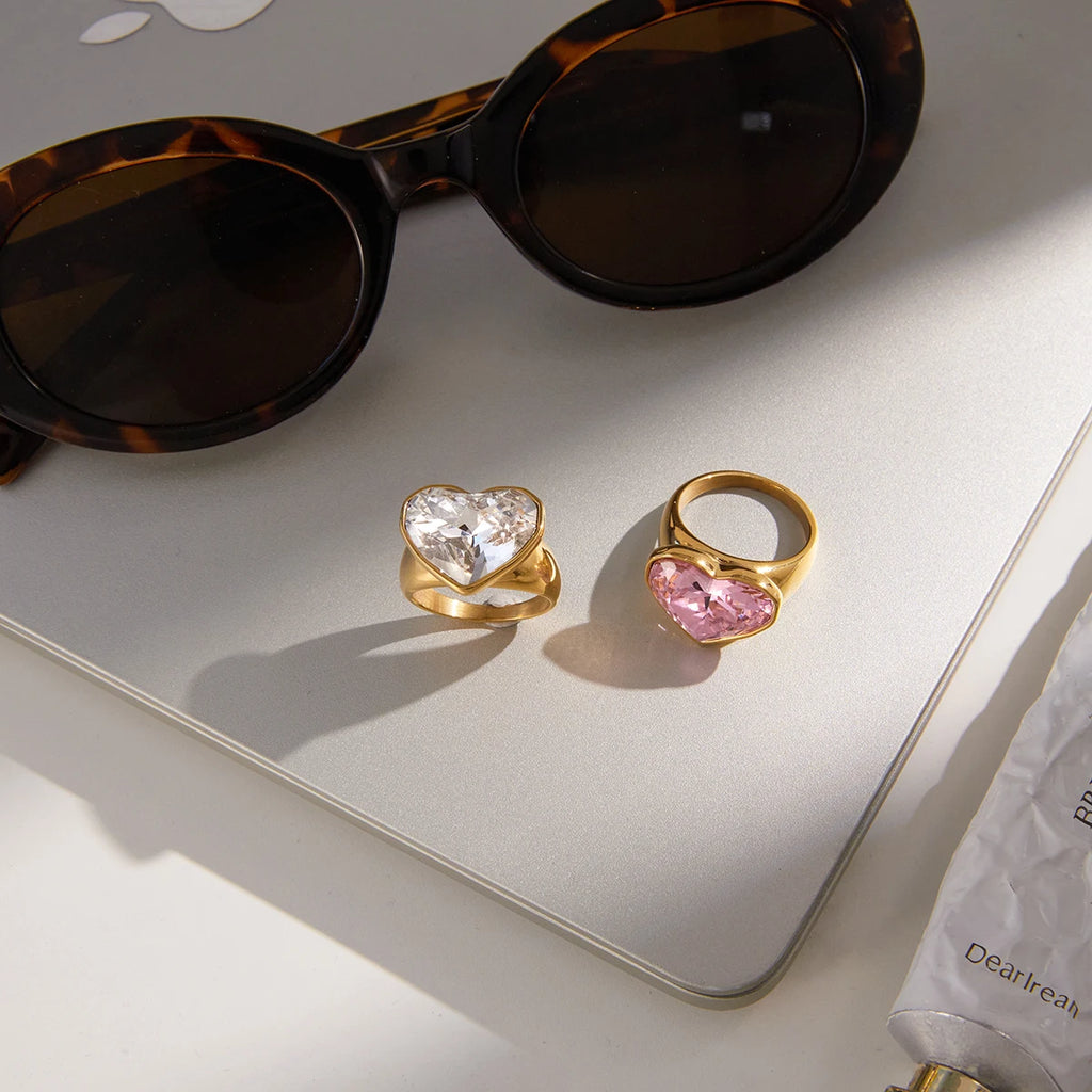 Kika Big Heart-Shaped Zircon Ring