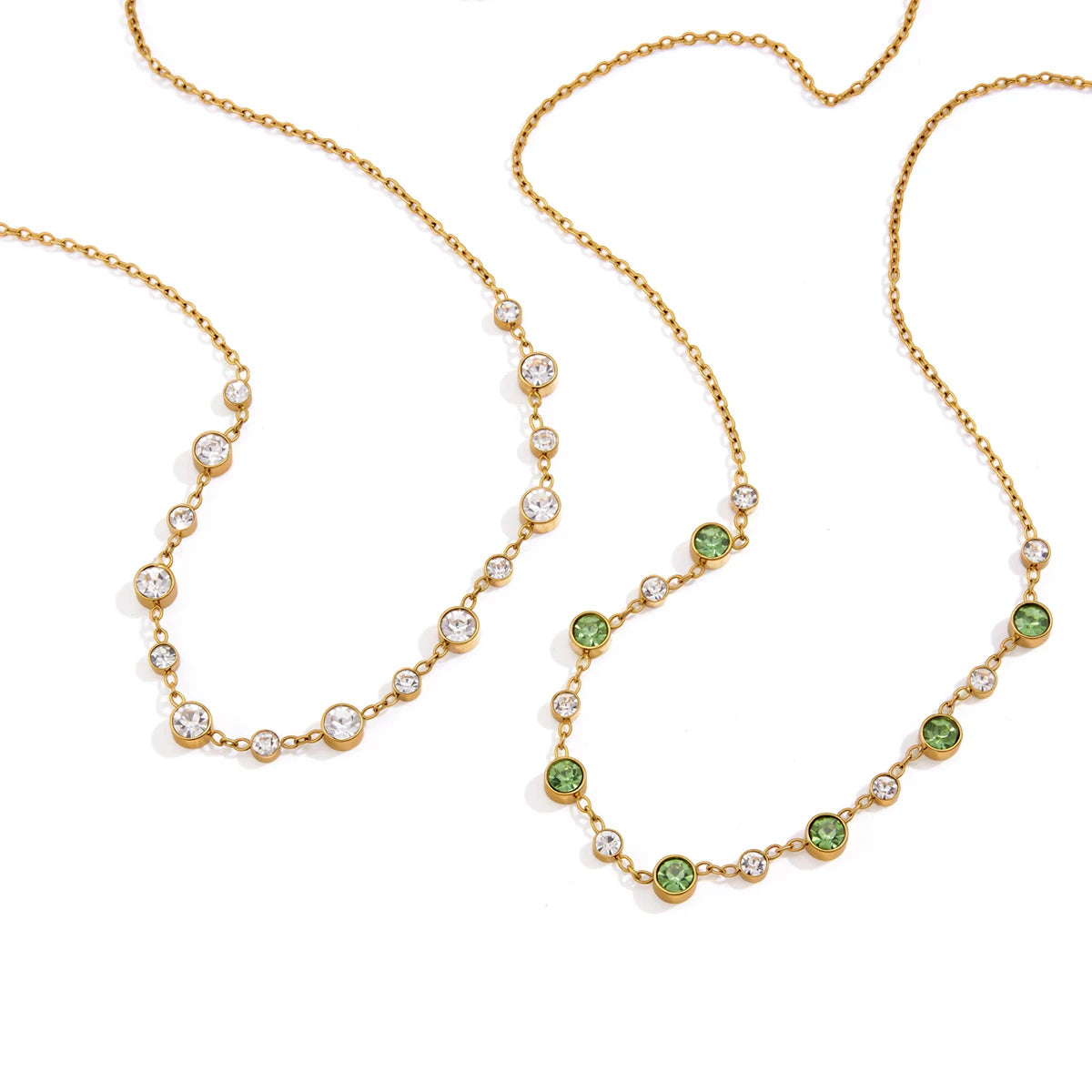 Kika Delicate Green And White Gradient Round Zircons O-Chain Necklace
