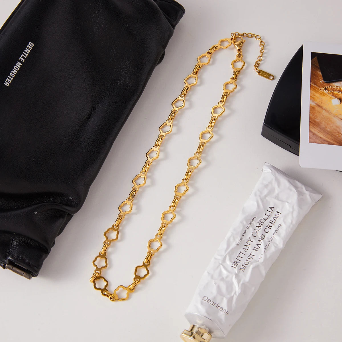 Kika Simple Classic 18K PVD Stainless Steel Hollow Flower Basic Chain Necklace