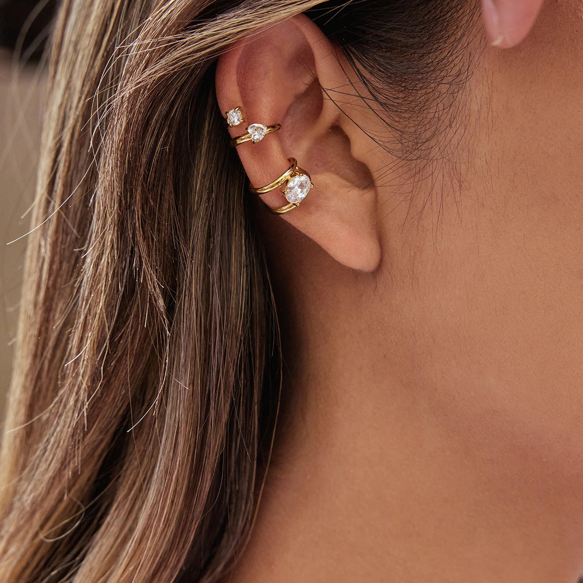 Minimalist White Zircon Two Hearts Ear Studs