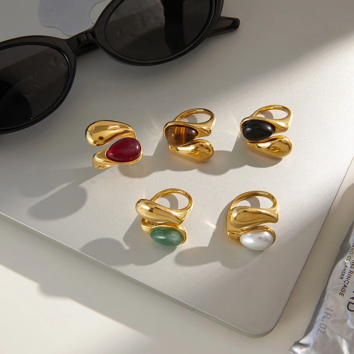 Kika Water Droplet Inlaid Imitation Pearl Asymmetric Opening Ring
