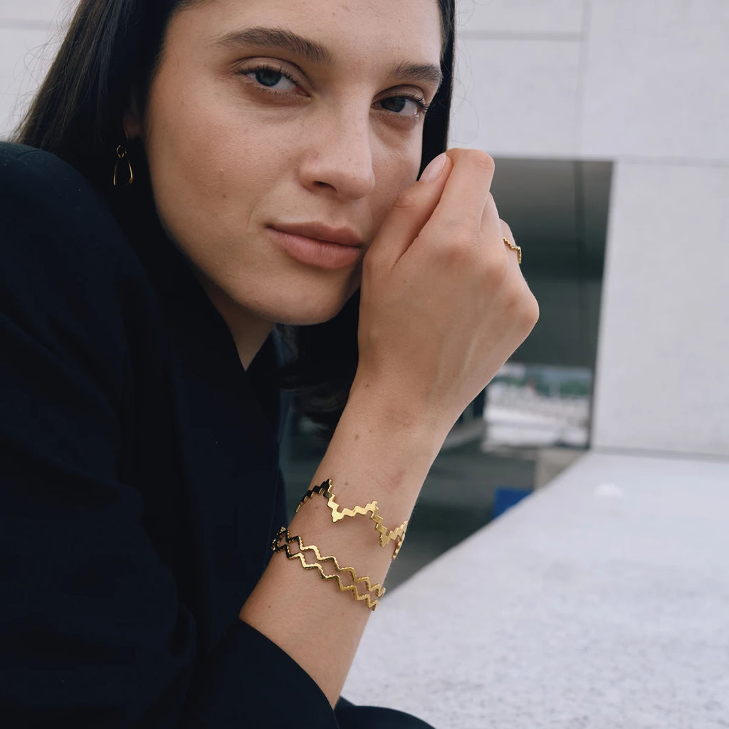 KIKA Irregular Wave Shape Cuff Bracelet For Women Minimalist 18K Gold PVD Plated Stainless Steel Open Bangle Fashion Jewelry