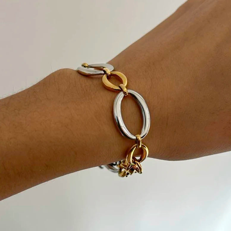 Caitlyn Minimalist Chain Bracelet