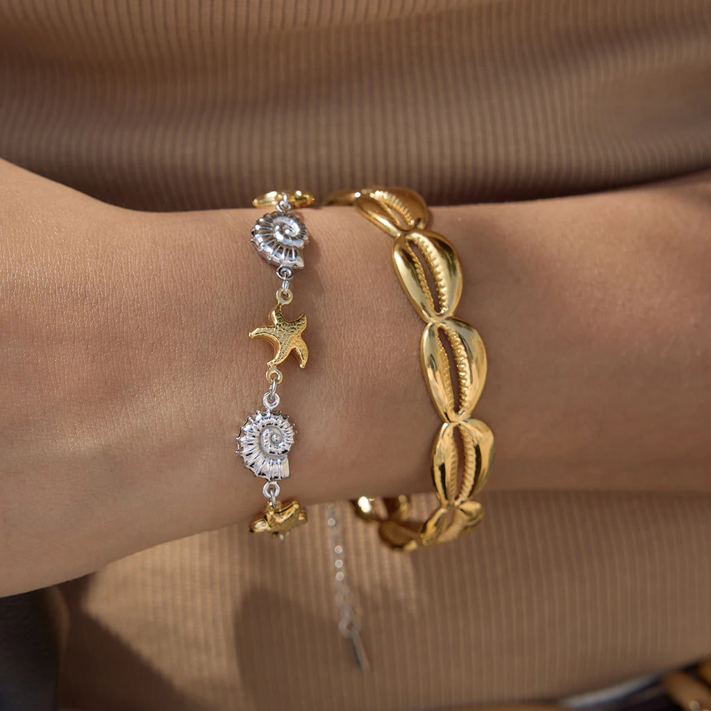 Kika Classic Artificial Tooth Shell Starfish Conch Bracelet