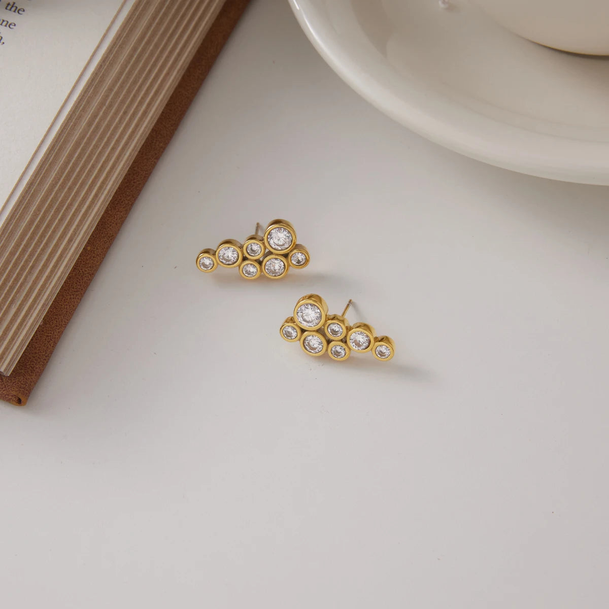 Kika Round Zircon Geometric Stud Earrings Gold PVD Plated Stainless Steel 316L