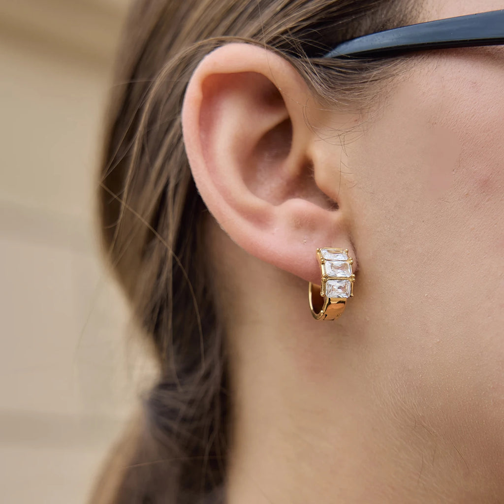 KIKA Delicate Rectangle Zircon Clip Earrings