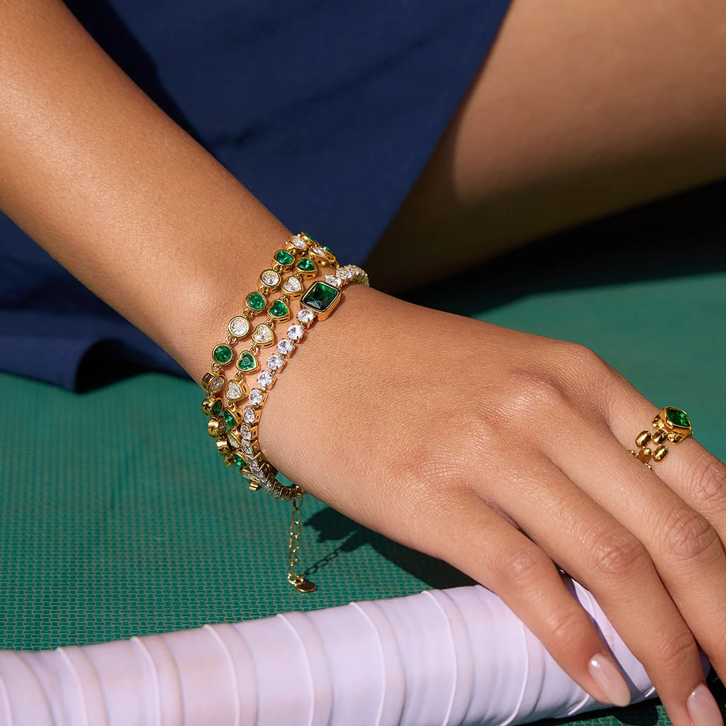 Exquisite Geometric Circular And Heart-Shaped