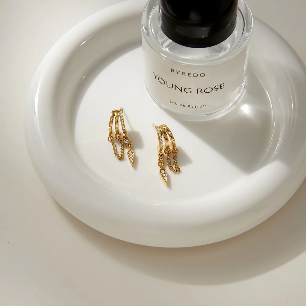 Delicate Hollowed Out Chain Fringed Conical Pendant Rhinestone Earring