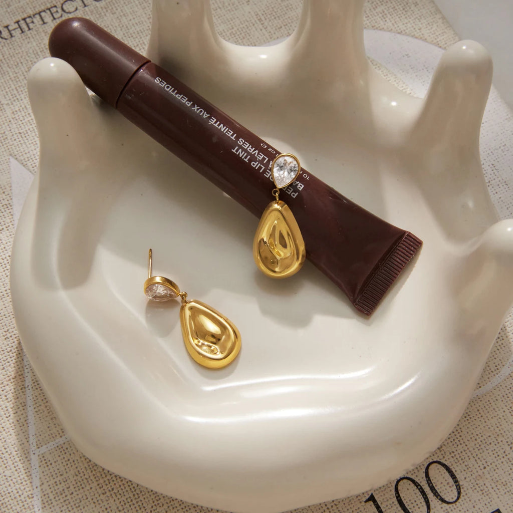 Kika Delicate Water Drop Zircon Earrings