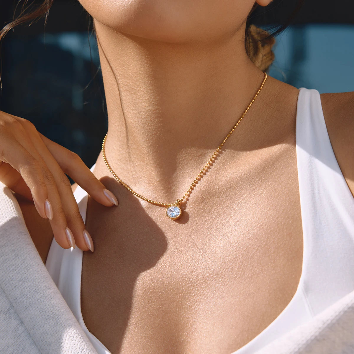 Classic Geometric waterdrop shape White Zircon Necklace