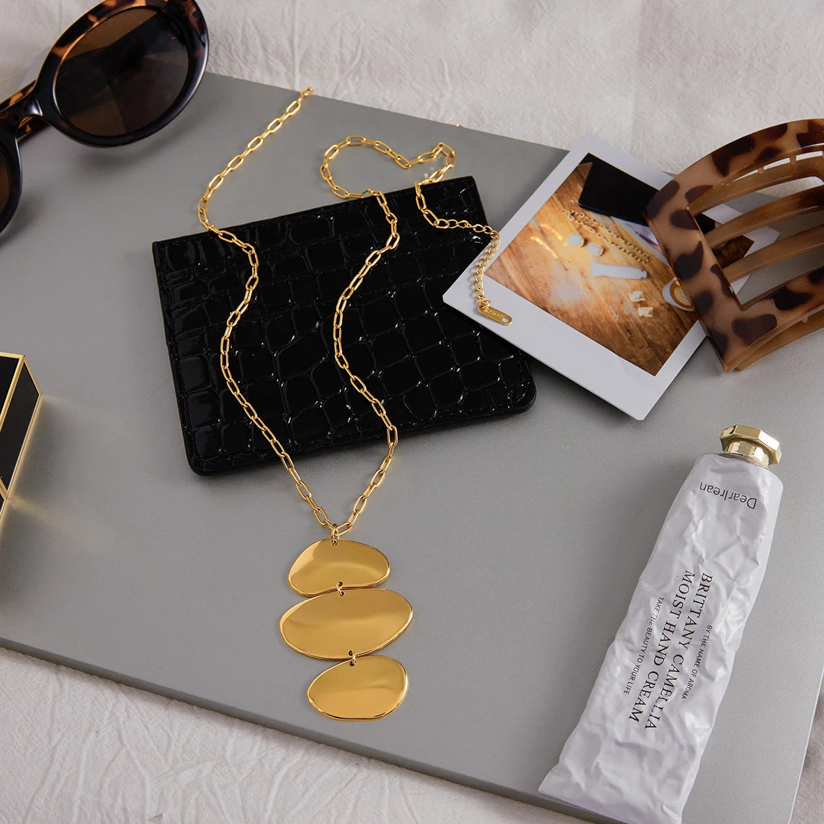 Kika Statement Irregular 3-Layer Circular Pendant Necklace