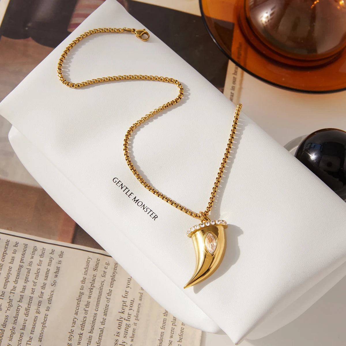 Kika Creative Large White Zircon Cow Horn Pendant Necklace