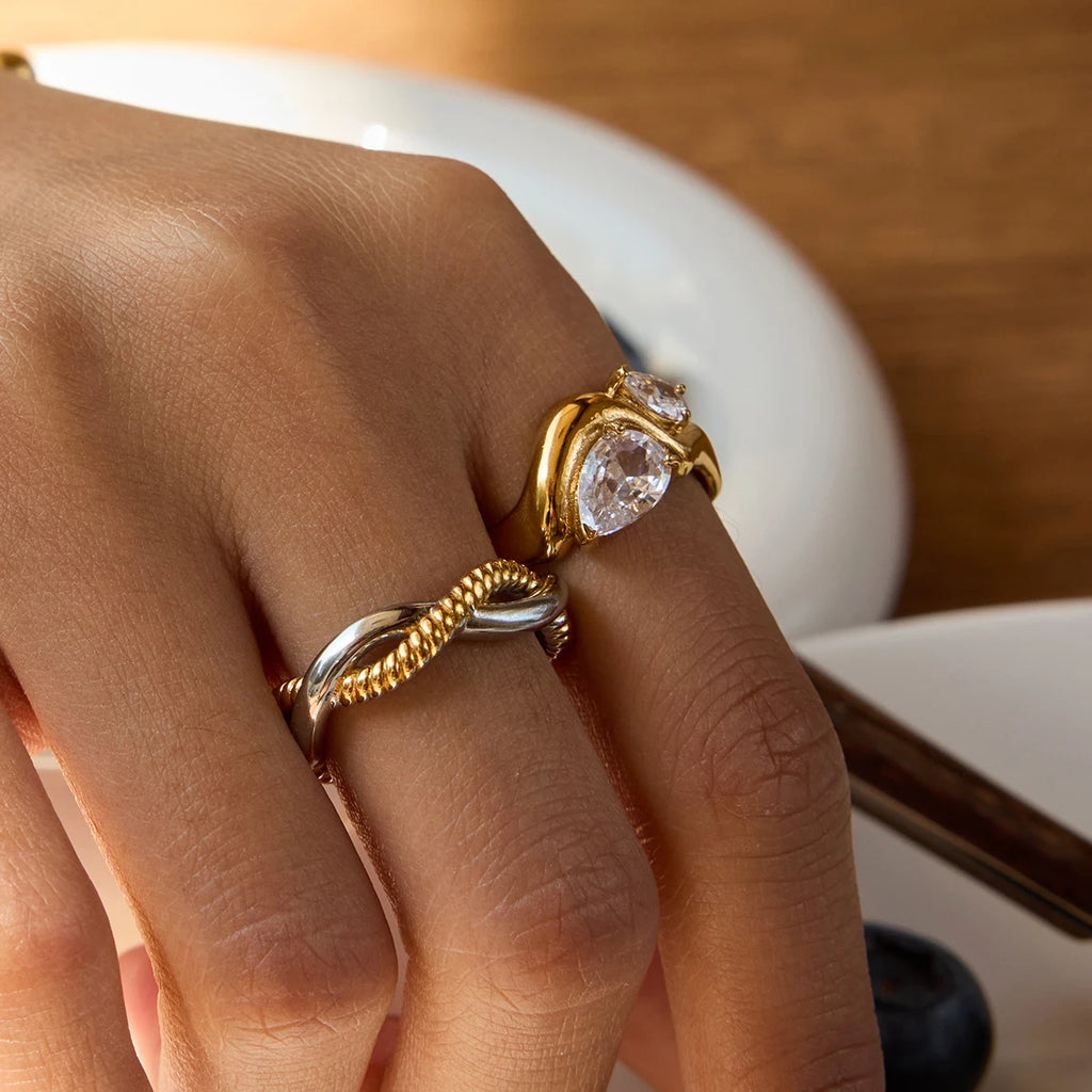 KIKA Minimalist Waterdrop Zircon Wave Ring PVD Plated Stainless Steel 316L
