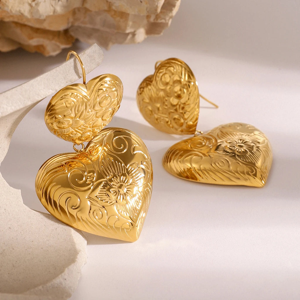 Vintage Heart Flower Texture Wave Earrings