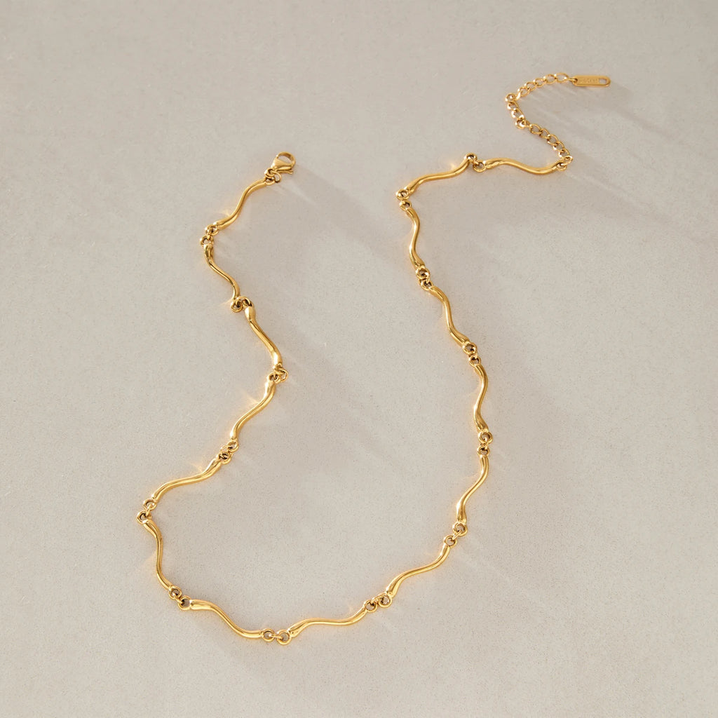 KIKA Classic Wave Shape Chain Necklace For Women Minimalist 18K Gold PVD Plated Stainless Steel Necklace Fashion Jewelry Gift