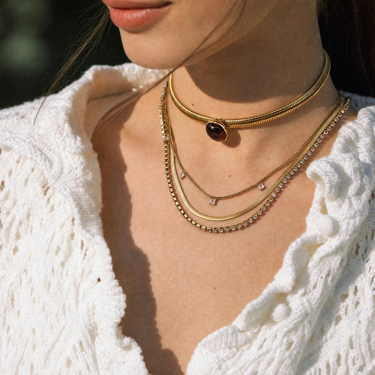Kika Vintage Oval Resin Chunky Chain Chokers Necklace  18K Gold Plated Stainless Steel