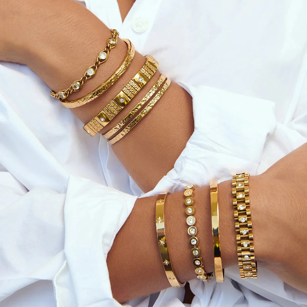 KIKA Minimalist 18K Gold Color Plated Stainless Steel Hammer Pattern Double Layer Bracelet Foldable Wrinkle Bracelet Women's